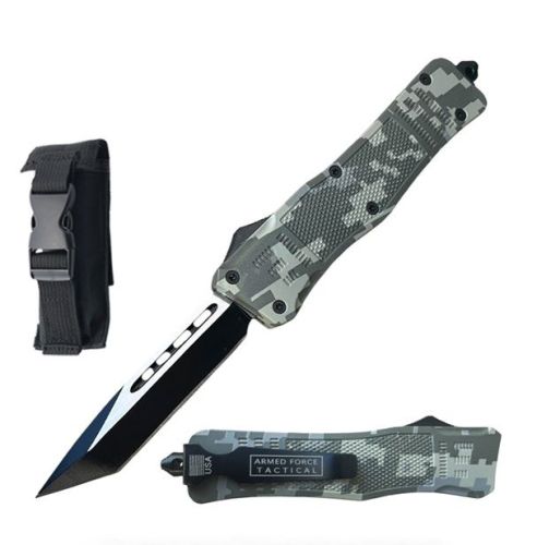 8.25" Automatic Digital Camo D/A Out Of The Front OTF Knife