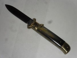 AKC 8 Inch Brazilian Horn Leverlock Brass Shot Puller Automatic Knife