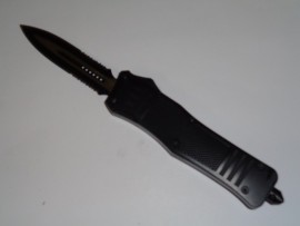 Delta Force Black D/A OTF Automatic Knife Black Dagger Serrated