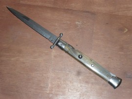 Frank Beltrame Swinguard Automatic Knife Honey Horn Bayonet