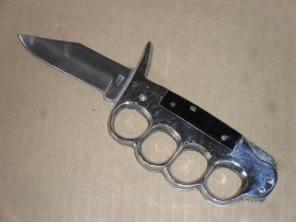 Knuckle Knife, Lockback Folder - Black