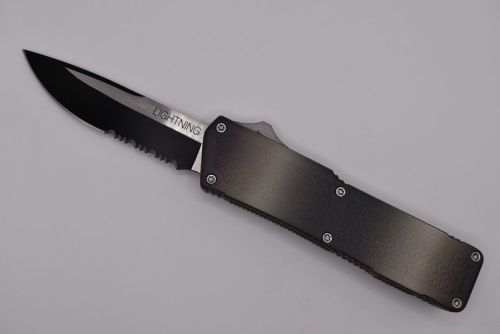 Lightning Supreme Camo D/A OTF Automatic Knife Drop Point Two Tone Serrated