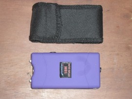 Purple Monster 18m Stun Gun