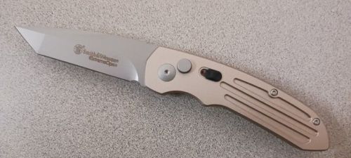 Smith & Wesson Extreme Ops Champagne Automatic Knife 3.25" Tanto SW50T