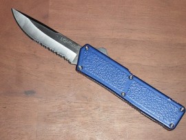 Lightning Blue D/A OTF Automatic Knife Serrated Silver Blade